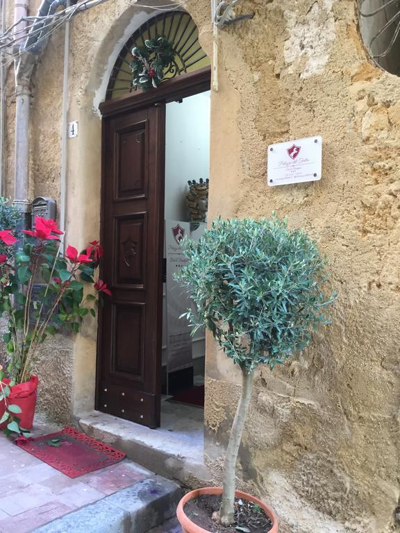 B&B Palazzo Del Teatro Agrigento Bagian luar foto